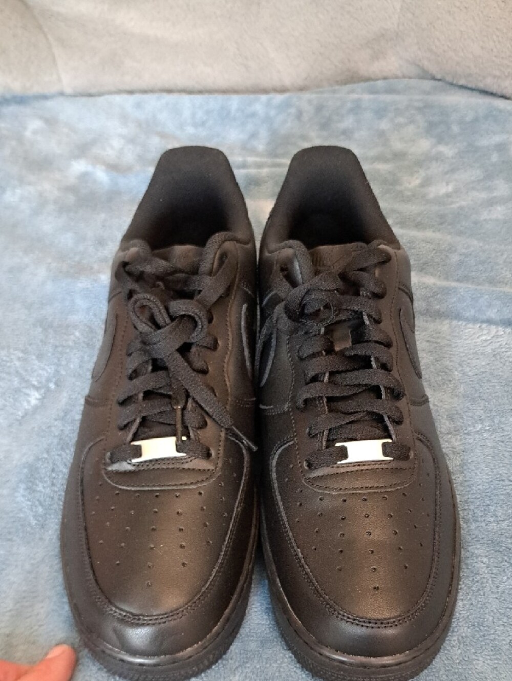 Nike Air Force 1 07 All Black - Picture 2 of 6